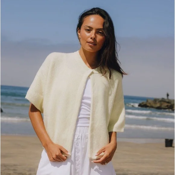 NWT Daily Drills Single Button Sweater - Picture 1 of 8